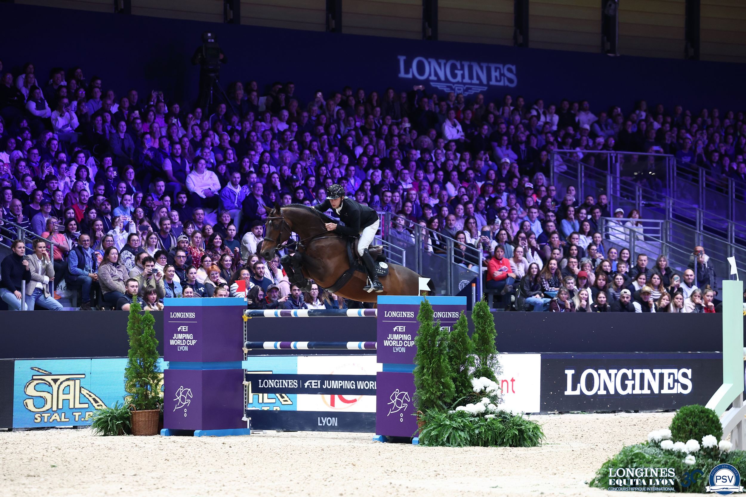 LONGINES-FEI-JUMPING-GP-2024
