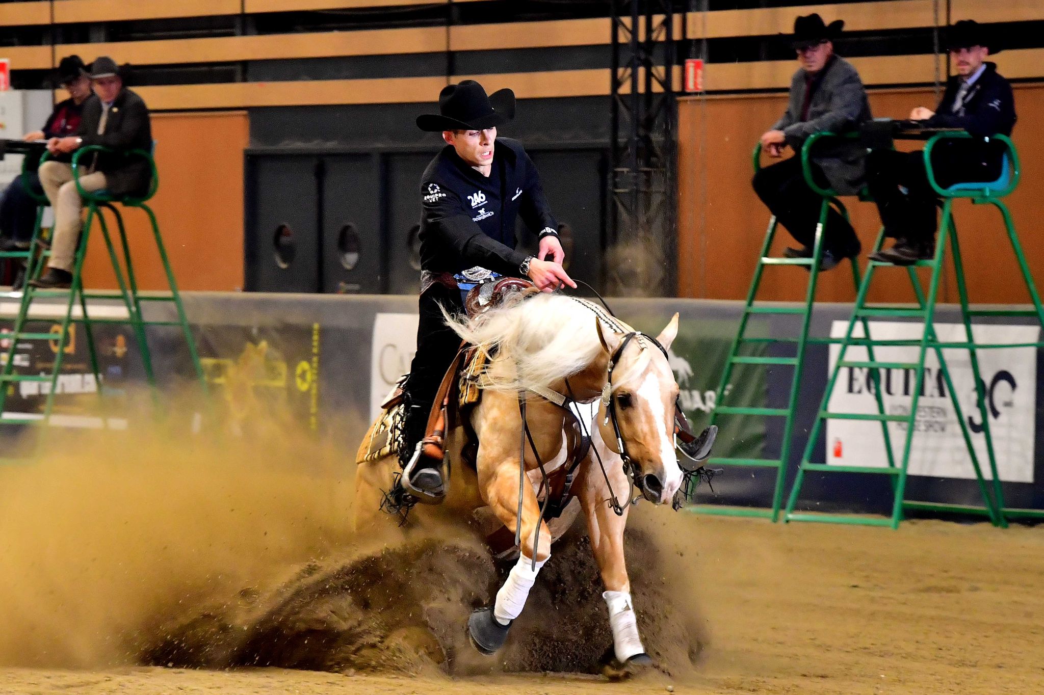 reining